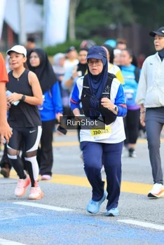 Runner Photo 4858084