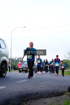 Runner Photo 4858089