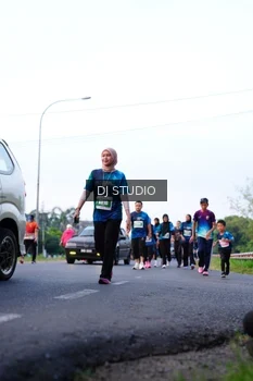 Runner Photo 4858094