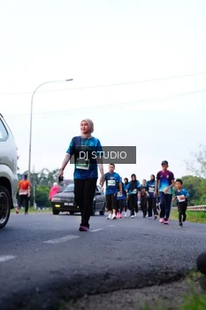 Runner Photo 4858095