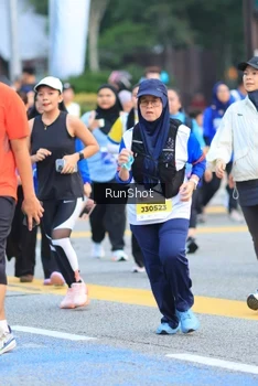 Runner Photo 4858100