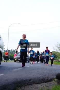 Runner Photo 4858101