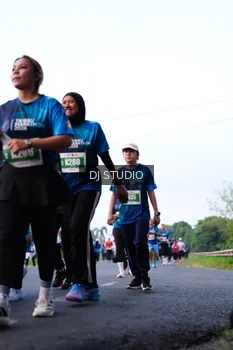 Runner Photo 4858116