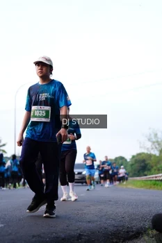 Runner Photo 4858177