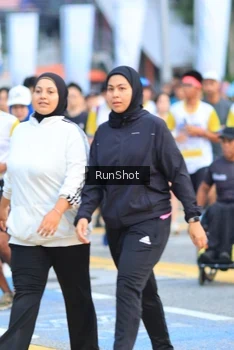 Runner Photo 4858189