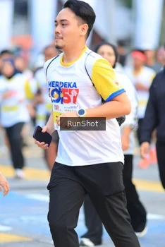 Runner Photo 4858200