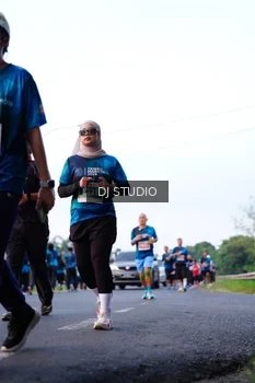 Runner Photo 4858202