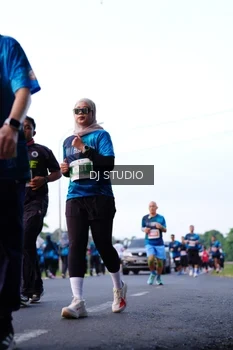 Runner Photo 4858224