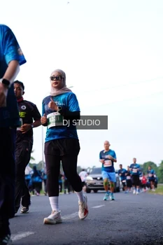 Runner Photo 4858227