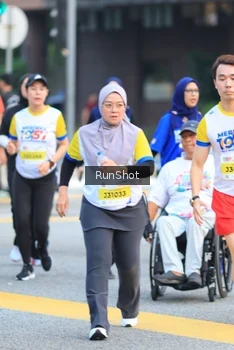 Runner Photo 4858242