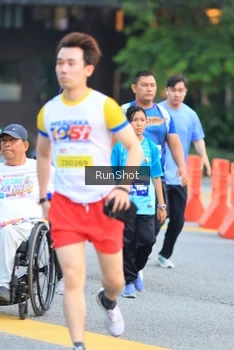 Runner Photo 4858264