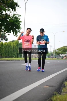 Runner Photo 4858265