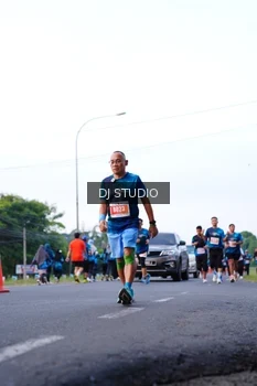 Runner Photo 4858272