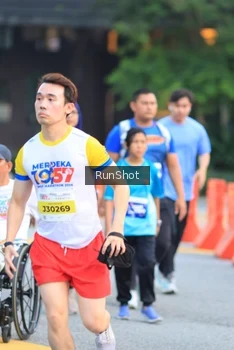 Runner Photo 4858281