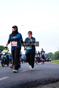 Runner Photo 4858295