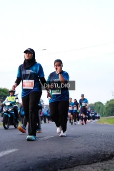 Runner Photo 4858296