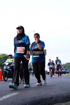 Runner Photo 4858317