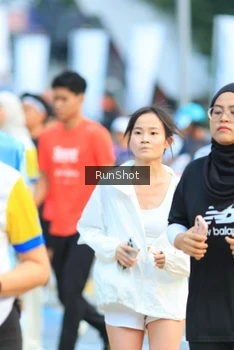 Runner Photo 4858331
