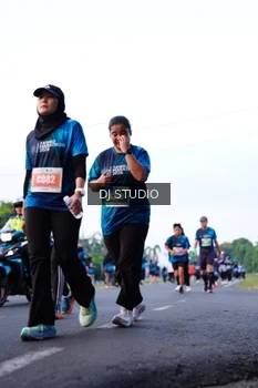 Runner Photo 4858336