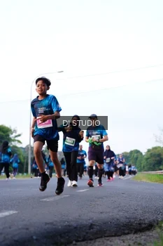 Runner Photo 4858339