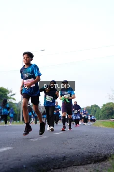 Runner Photo 4858340