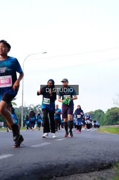 Runner Photo 4858362