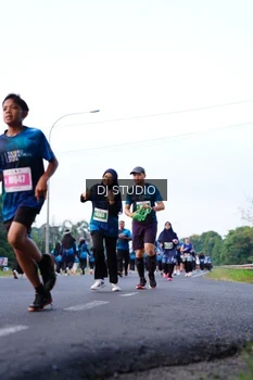 Runner Photo 4858363