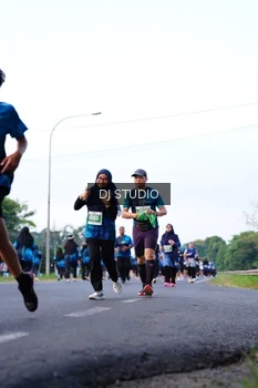 Runner Photo 4858368