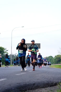 Runner Photo 4858382