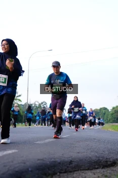 Runner Photo 4858395