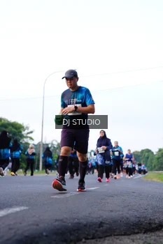 Runner Photo 4858412