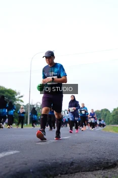 Runner Photo 4858414