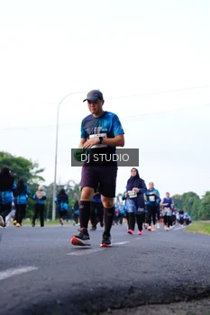 Runner Photo 4858419