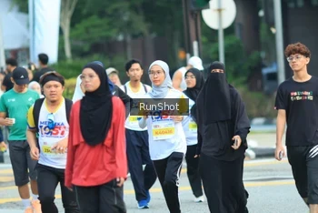 Runner Photo 4858435
