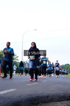 Runner Photo 4858438