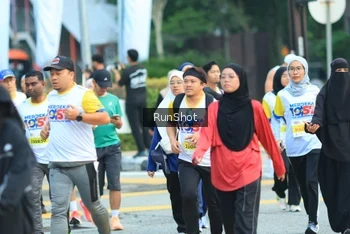 Runner Photo 4858441