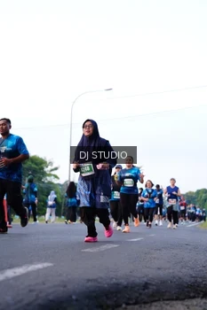 Runner Photo 4858449