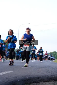 Runner Photo 4858564