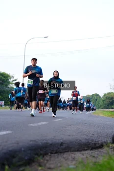 Runner Photo 4858587