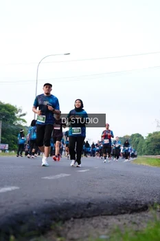 Runner Photo 4858602