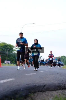 Runner Photo 4858636