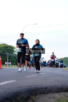 Runner Photo 4858639
