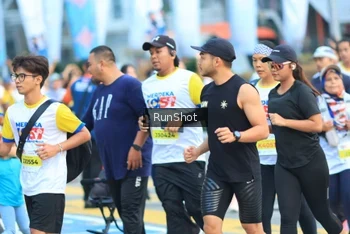 Runner Photo 4858652