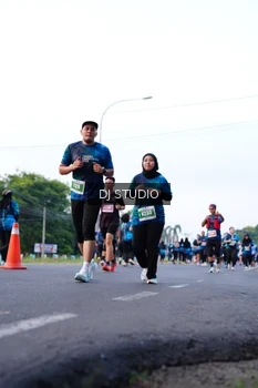 Runner Photo 4858653