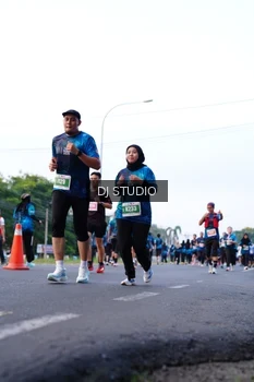 Runner Photo 4858672