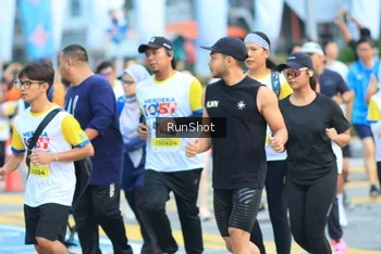 Runner Photo 4858681
