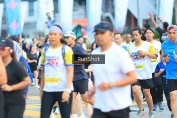Runner Photo 4858711