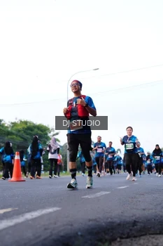 Runner Photo 4858715