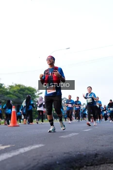 Runner Photo 4858722
