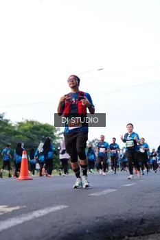 Runner Photo 4858733